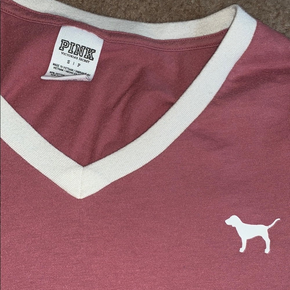 Pink (vs) shirt